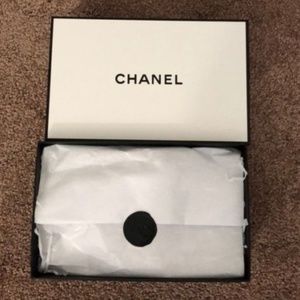 Chanel Small Gift Box